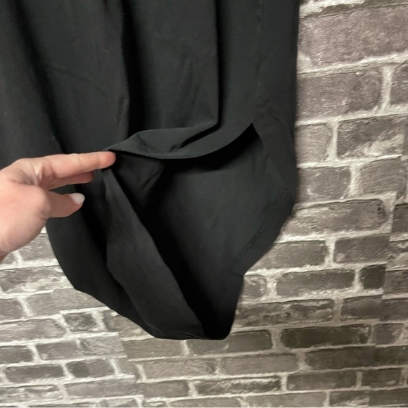 Universal Standard Geneva asymmetrical Dress black - Picture 5 of 7